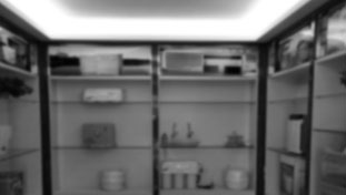 只會(huì)叫你開(kāi)專(zhuān)賣(mài)店，而且多數(shù)以家電模式銷(xiāo)售，且模式不成熟。